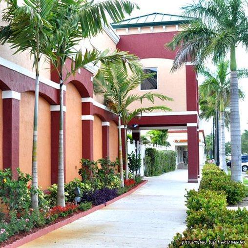 种植园旅馆酒店和酒廊 普兰塔寻 外观 照片